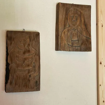 Chata Masurian District Office Praca Zdalna Remote Work Internet Satelitarny Starlink Speed 155mbs Download, Trzy Oddzielne Stoly Do Pracy W Trzech Pomieszczeniach Urowo